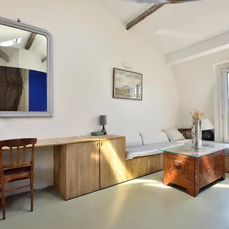 Stylish Attic Conversion Appartamento *